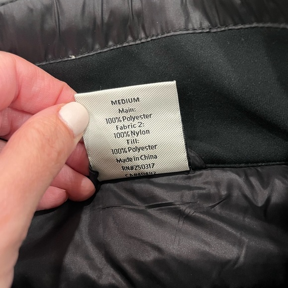 Varley Balfern Quilted Jacket Shell PrimaLoft Insulation M Black - Picture 7 of 9